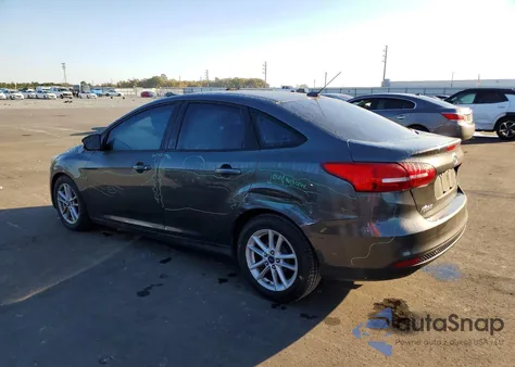 2015 Ford Focus Se z USA, uszkodzony, nr VIN 1FADP3F2XFL325615